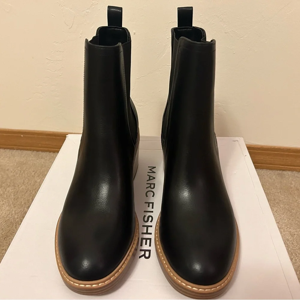 Marc Fisher Black Chelsea Boots Size 8.5. Brand New! - Picture 3 of 5